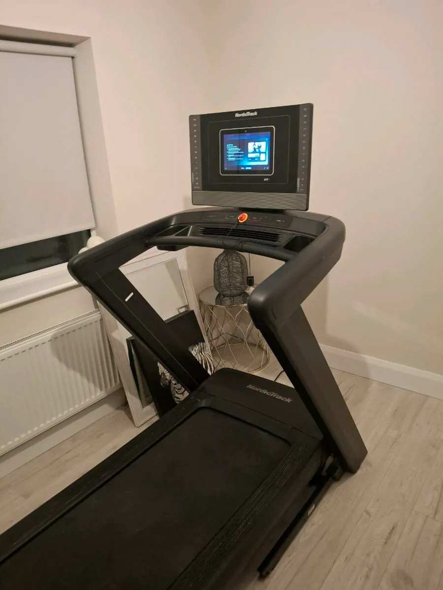 Running machine - Image 3