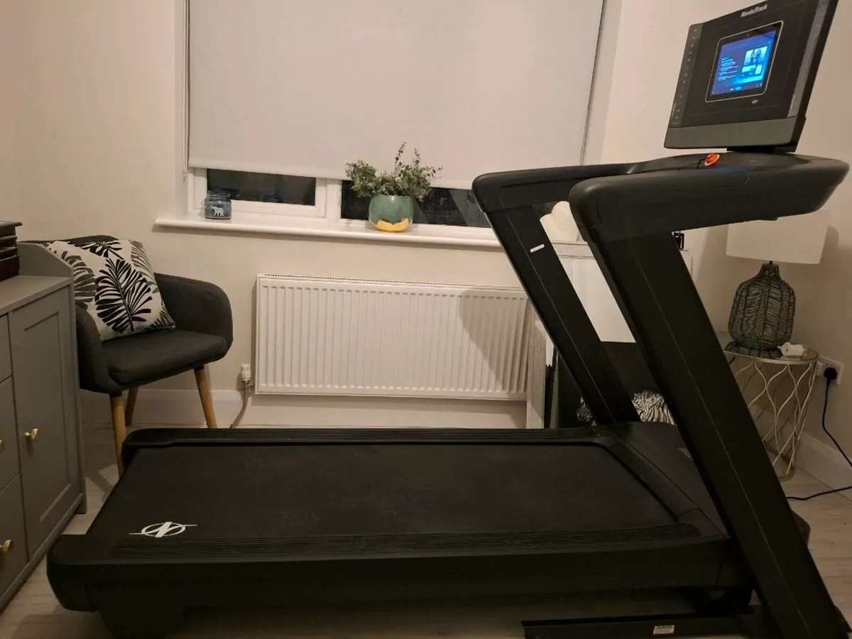 Running machine - Image 4