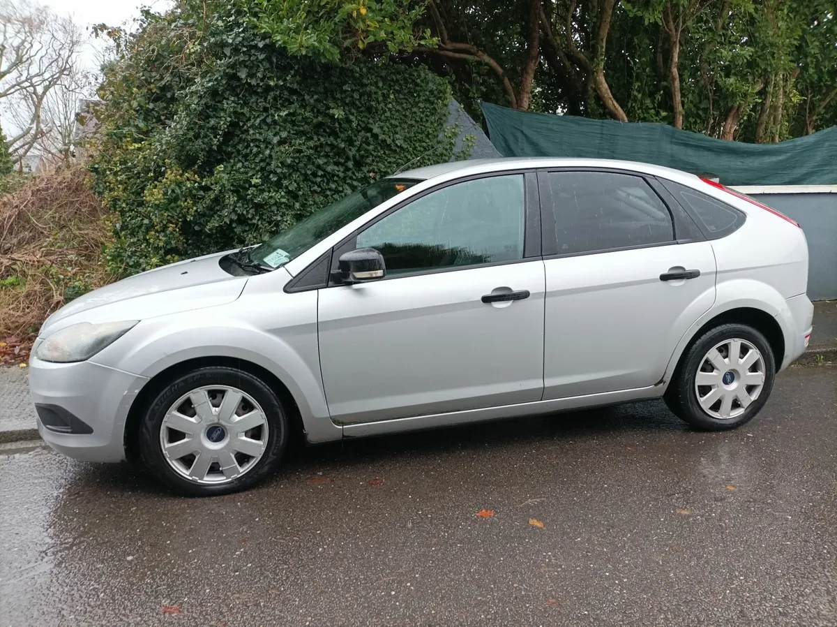 2010  Ford Focus NCT 0/26 Hatchback - Image 4