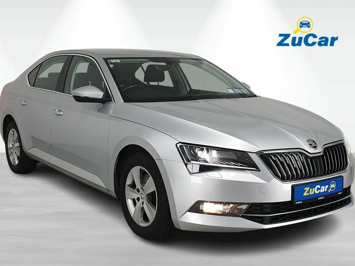Skoda Superb 2.0 TDI 150bhp Ambition - Image 1