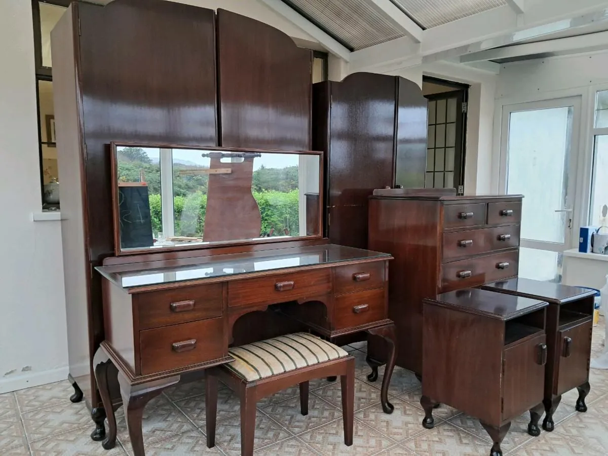 Suite of Bedroom Furniture