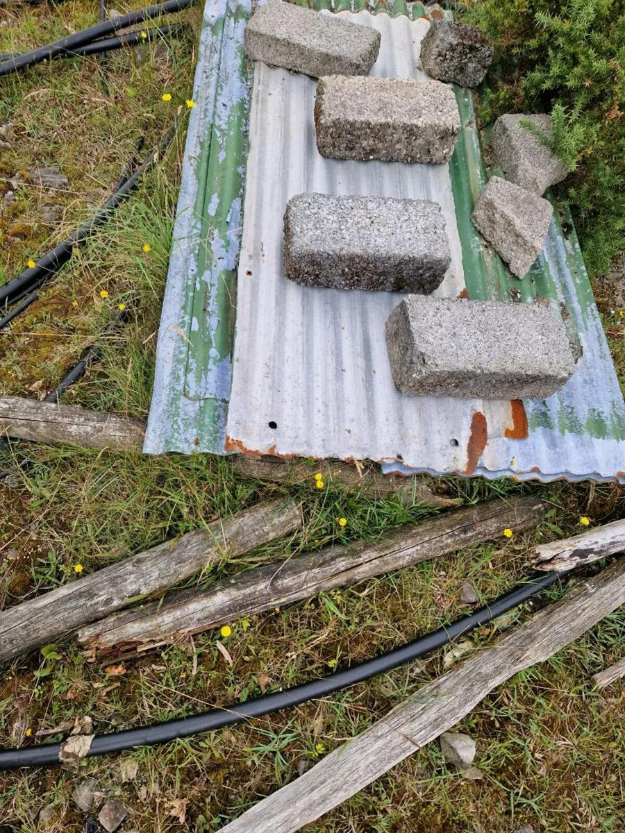 6ft galvanised sheeting - Image 2