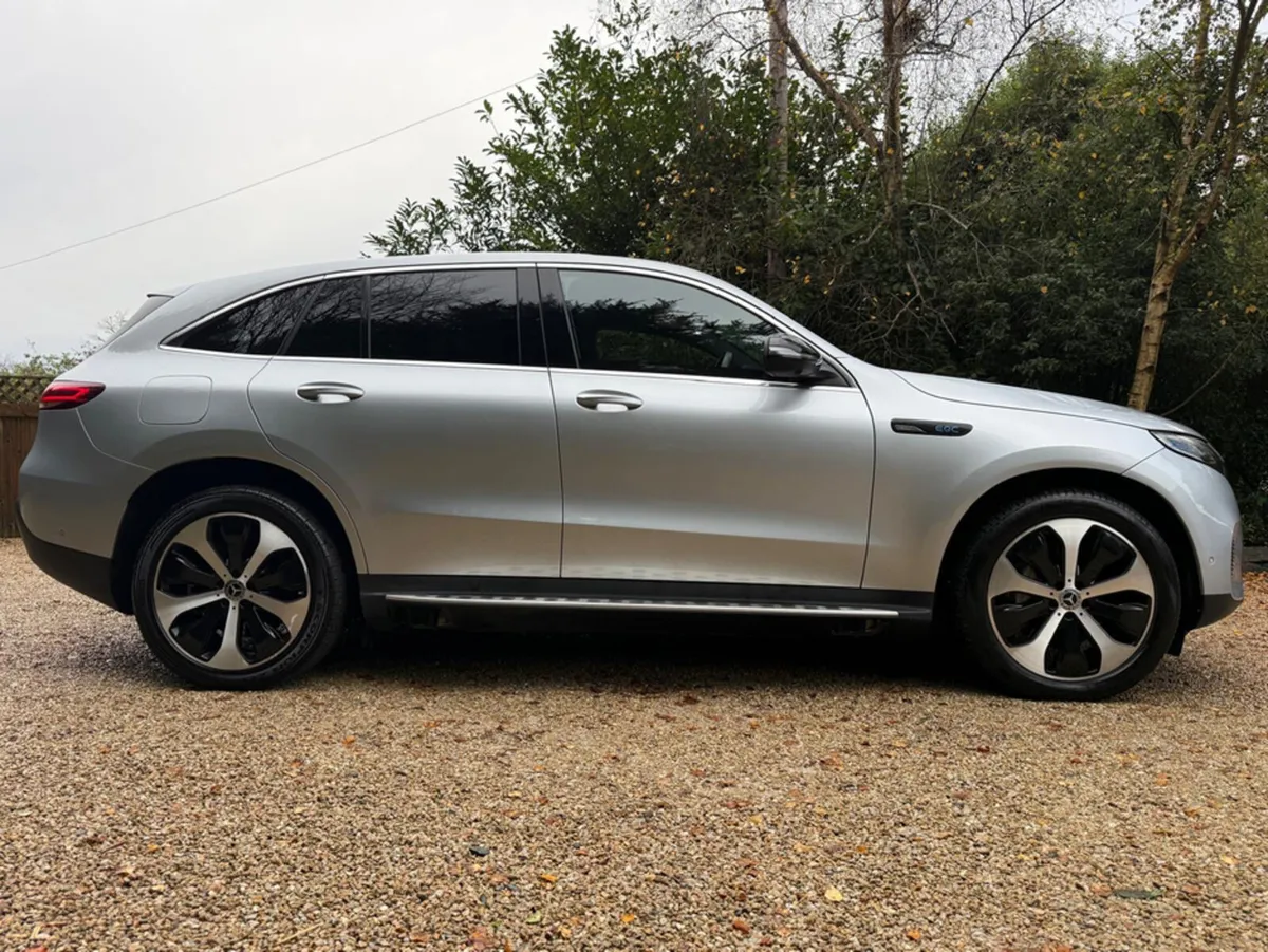 Mercedes-Benz EQC 400 4MATIC 1886 EDITION - Image 3