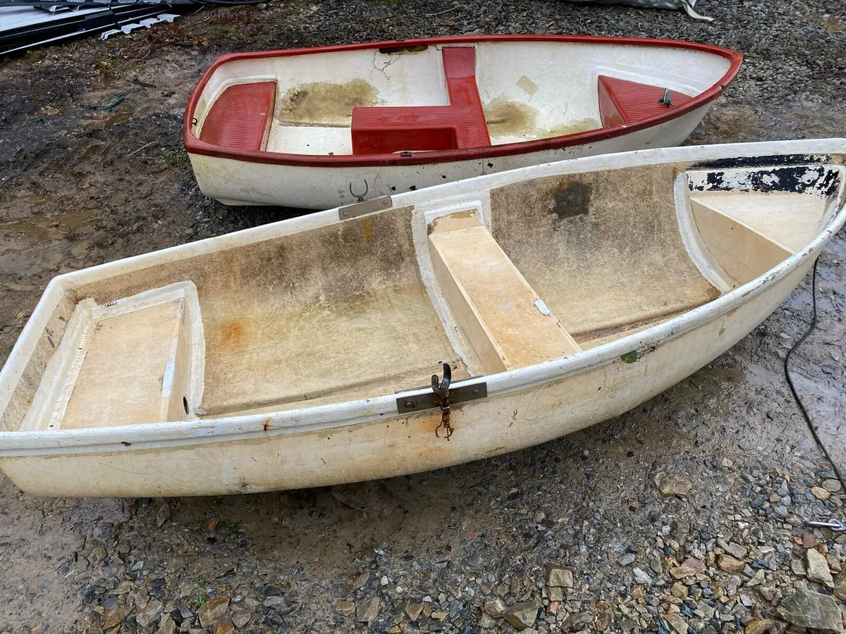 Small boats - Image 1