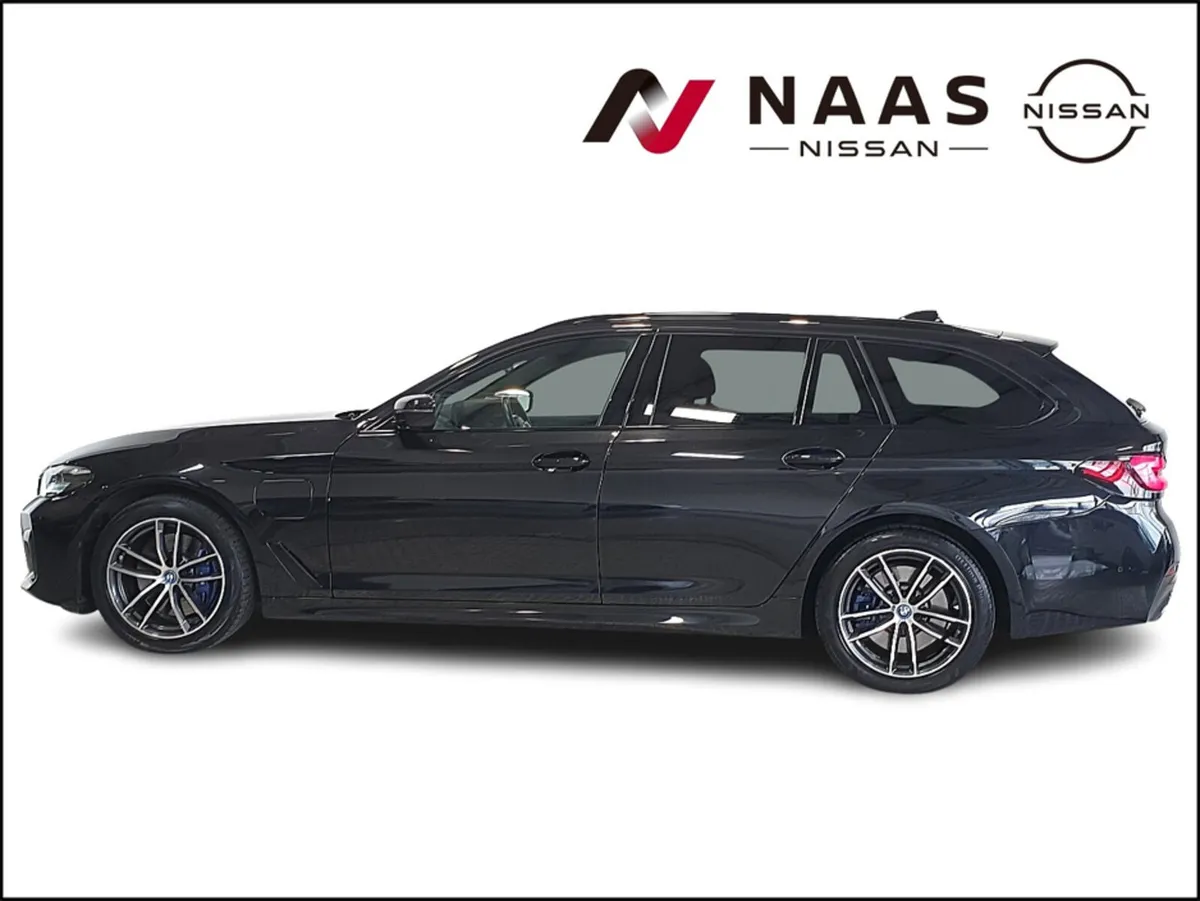 BMW 5-Series 530E TOURING M SPORT AUTO - Image 4