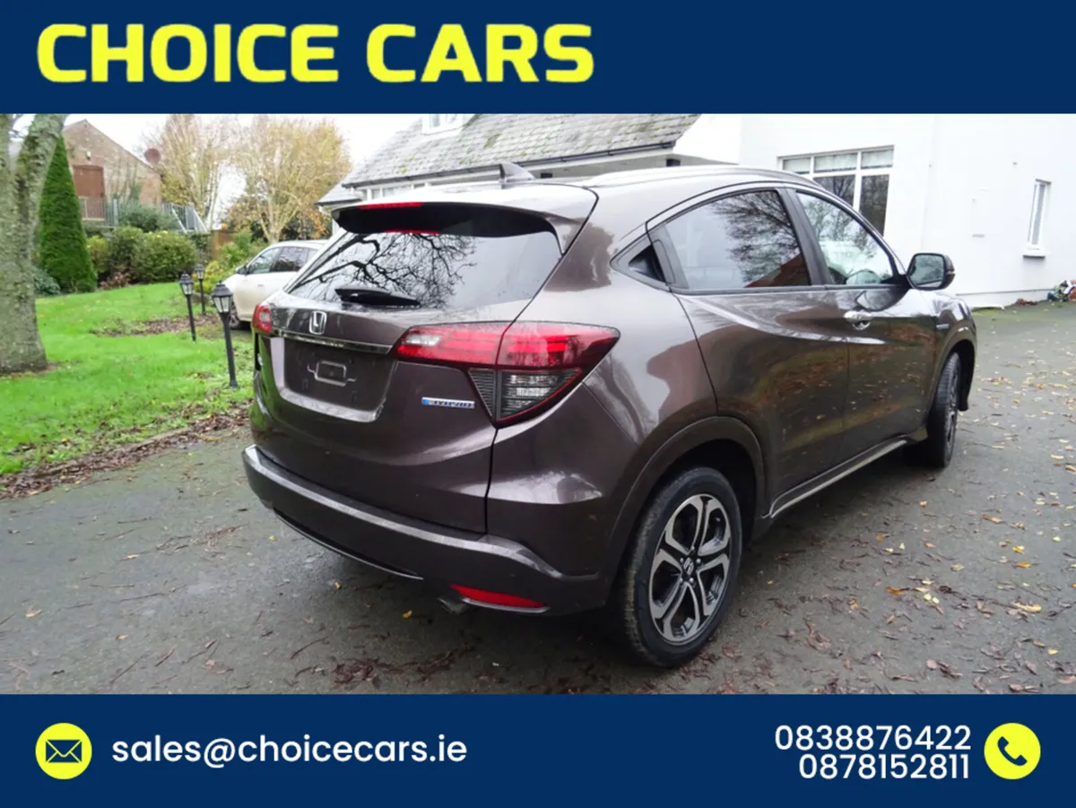 Honda Vezel 1.5 AUTO Z SPEC - Image 4