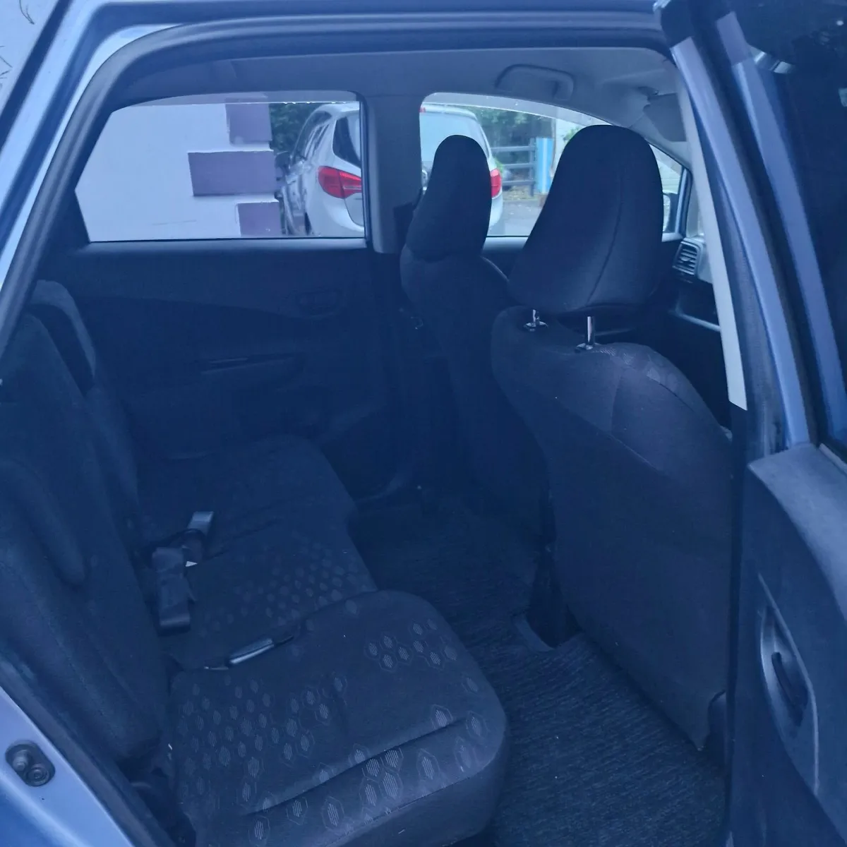 Toyota Ractis 2011 - Image 1