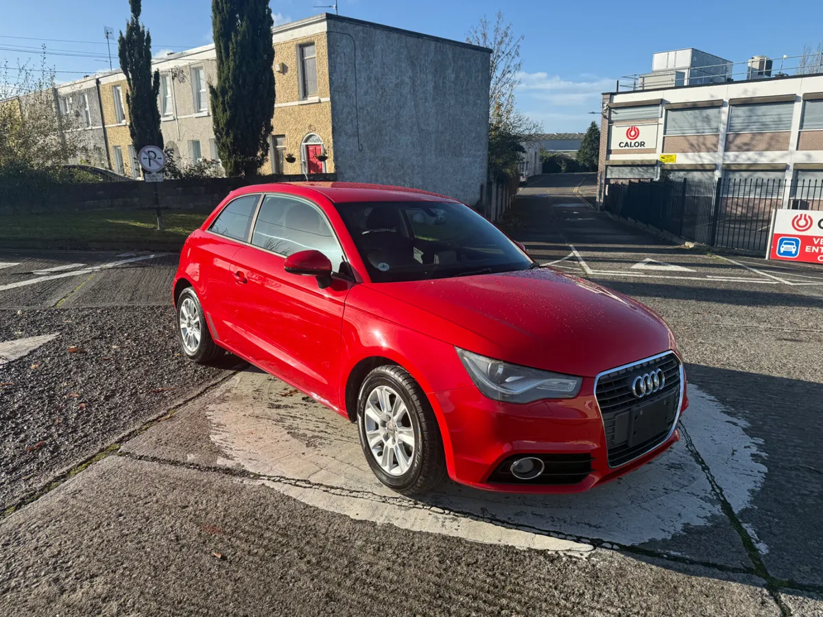 Audi A1 2012 Auto 53,000 kms - Image 3