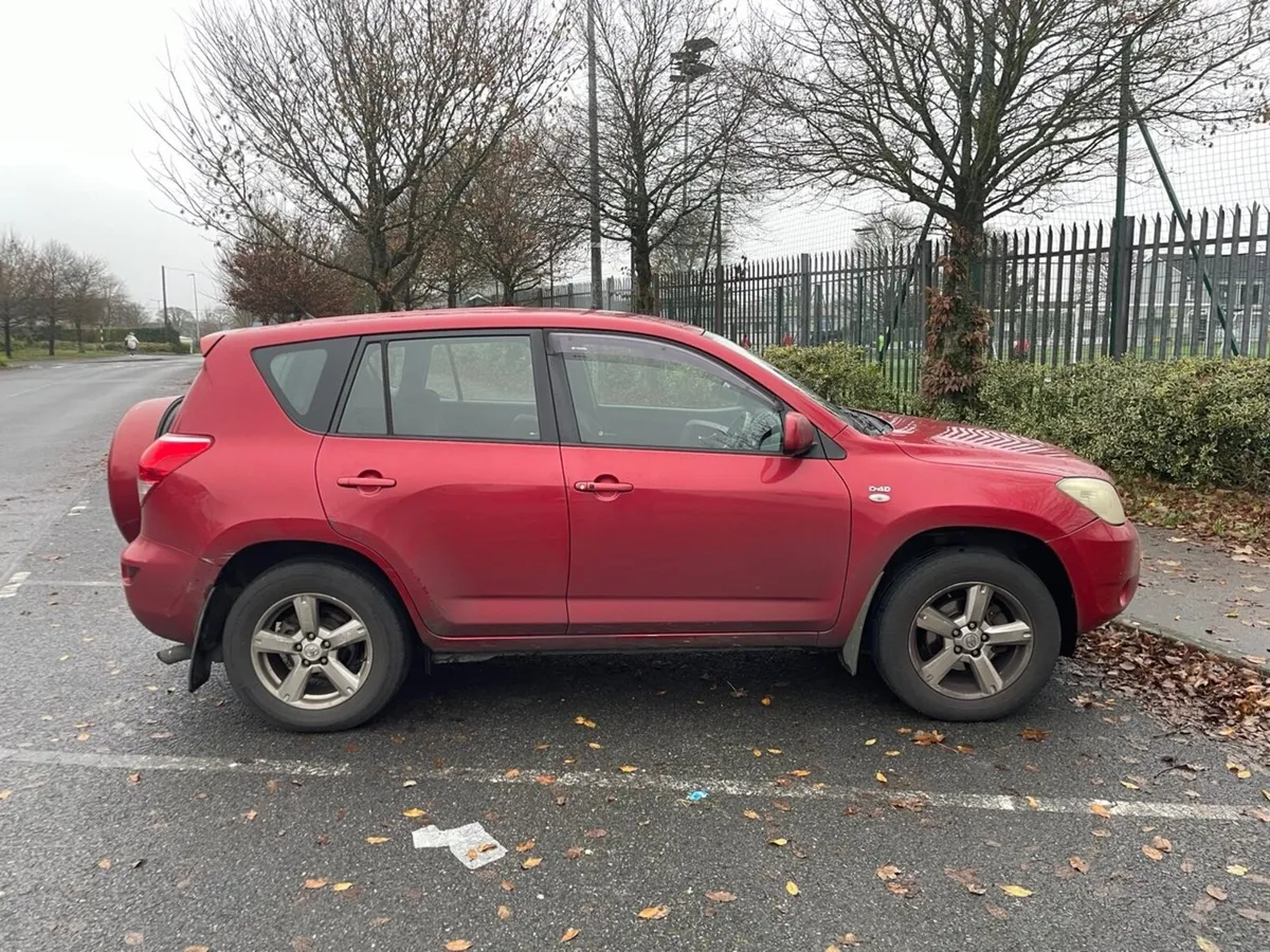 Toyota RAV4 2006 - Image 4