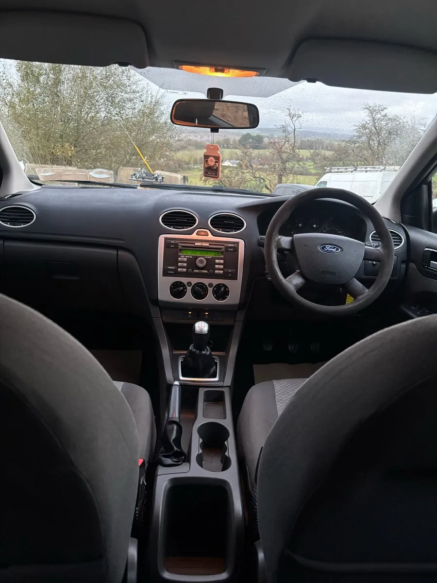 Ford Focus - Image 4