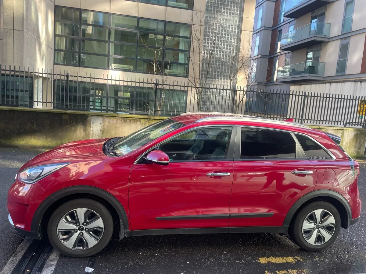 Kia Niro 2017 - Hybrid 1.6 GDI 5DR Auto - Image 3