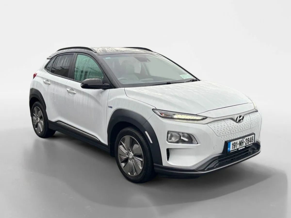 Hyundai KONA Kona EV Premium 64kWh 2 Tone - Image 1
