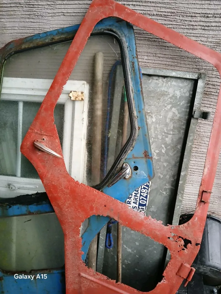 Ford 4000 doors - Image 2