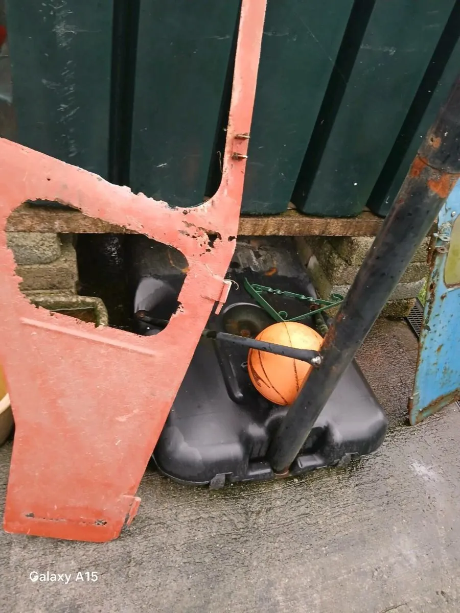 Ford 4000 doors - Image 3