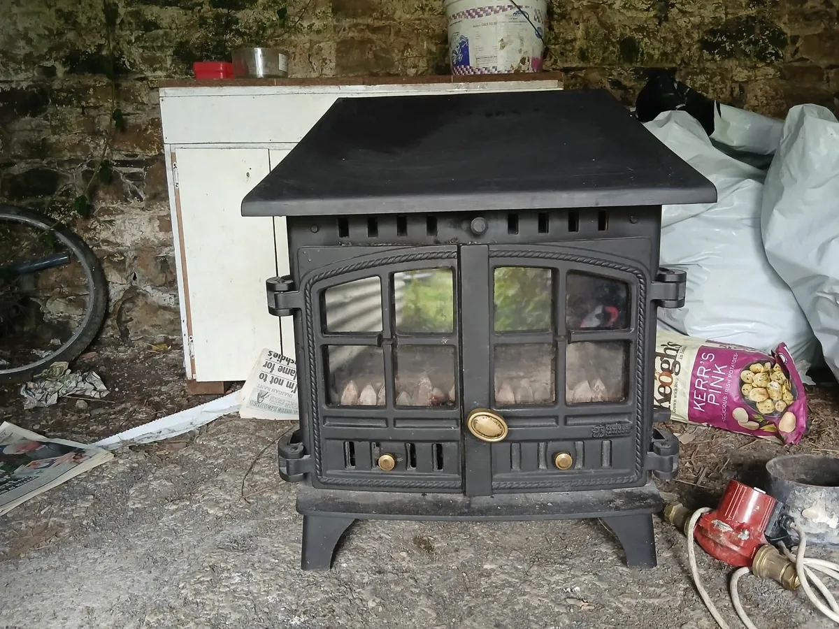 Hunter Stove with Boiler