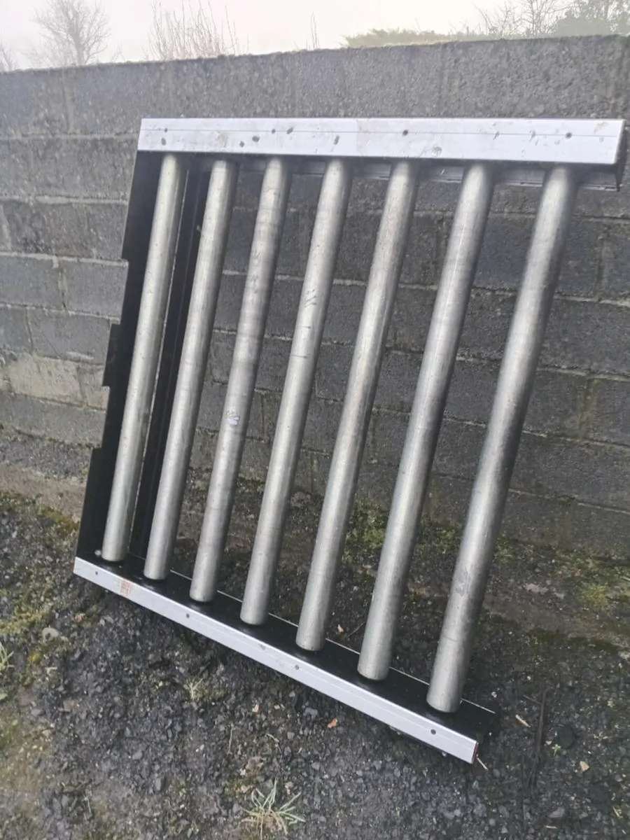 Heavy duty rollers - Image 1