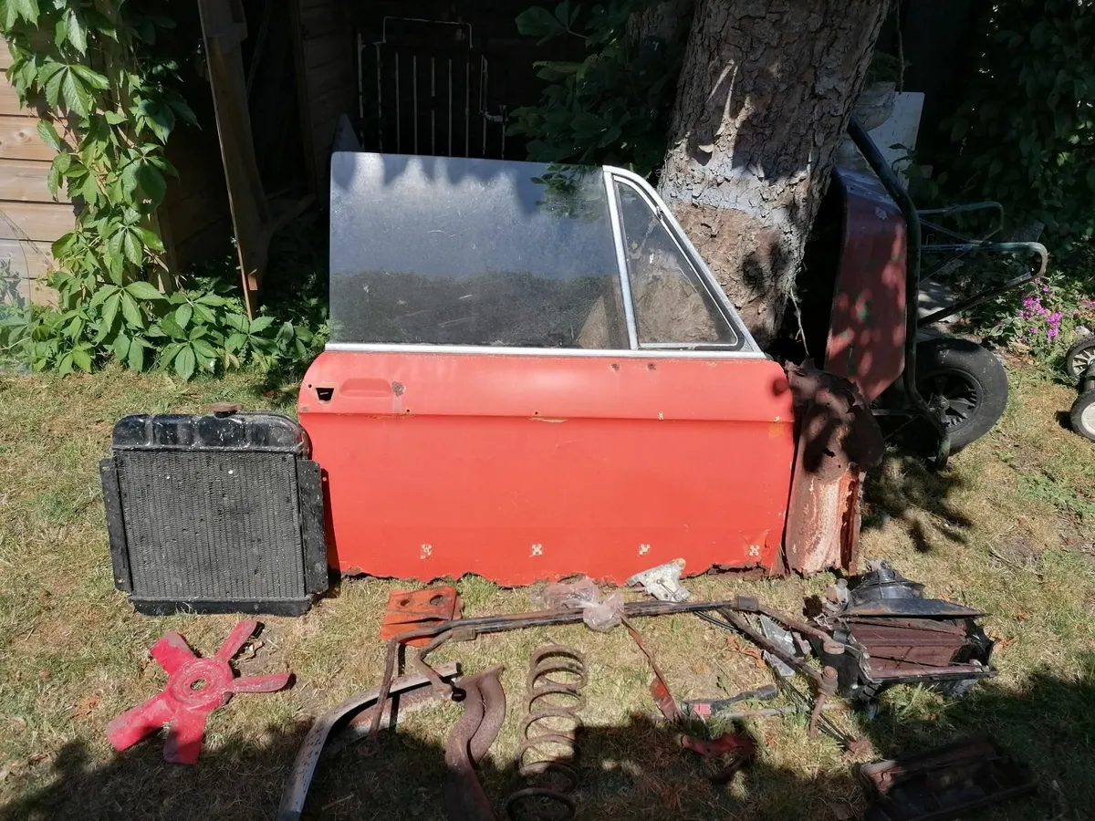 BMW2002 E10 Parts - Image 4