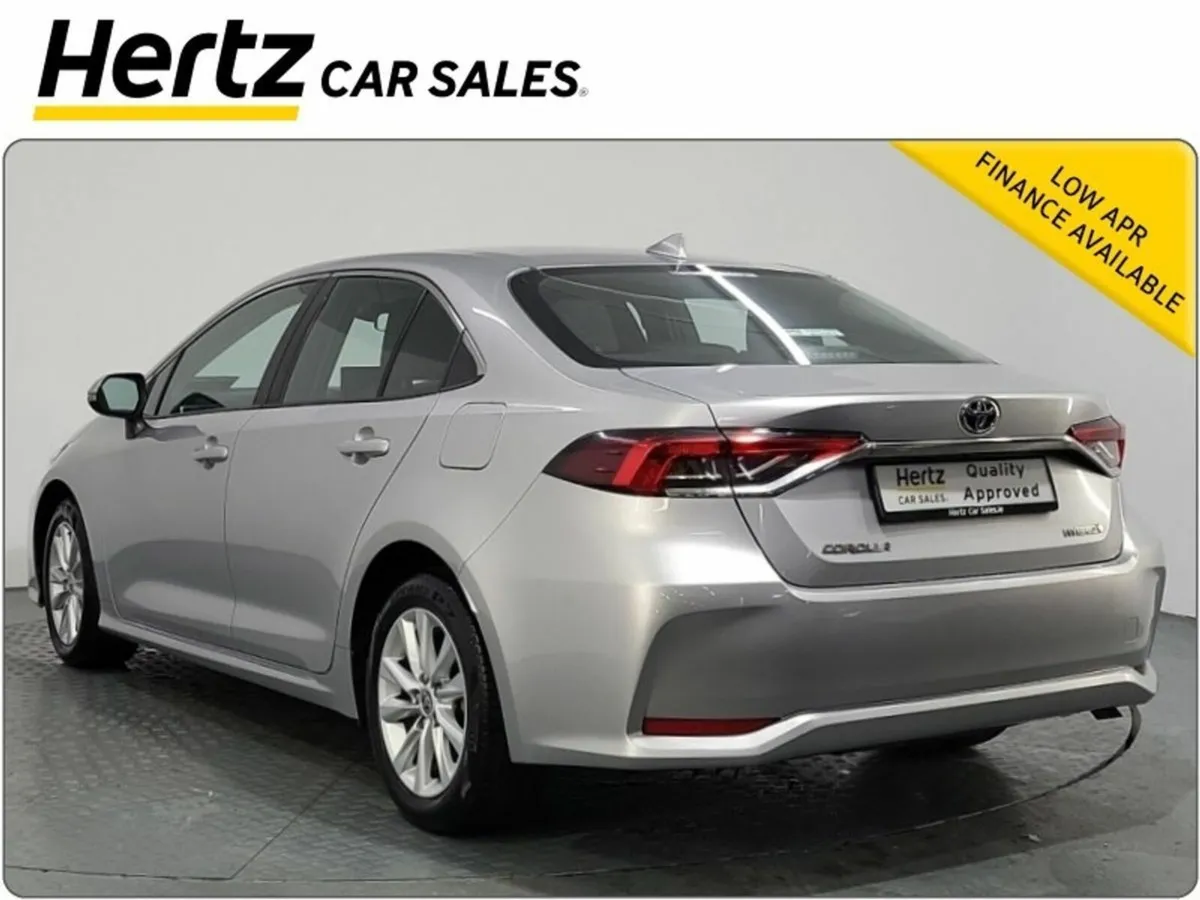 Toyota Corolla LUNA SALOON 1.8 Petrol Automatic - Image 4