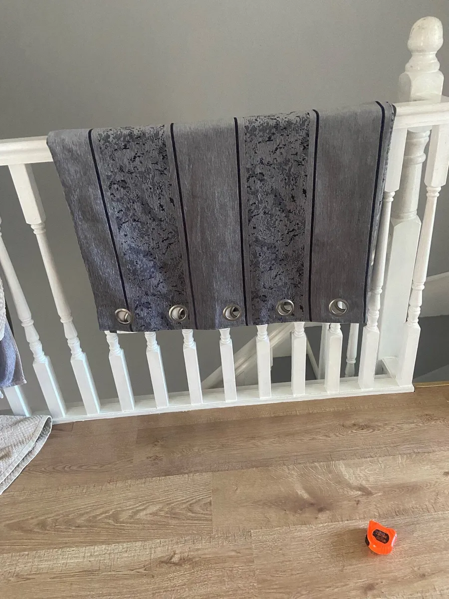 Thermal curtains - Image 1