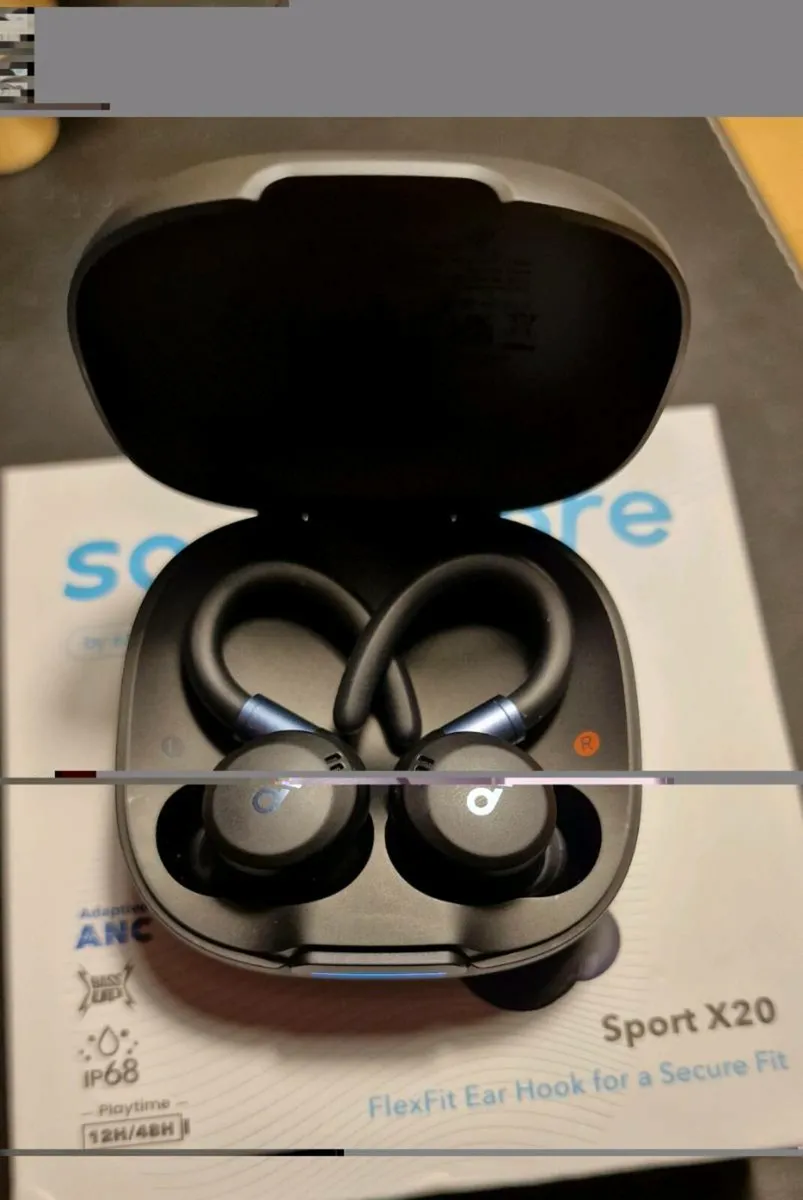 Soundcore Sport X20 earbuds - Image 1