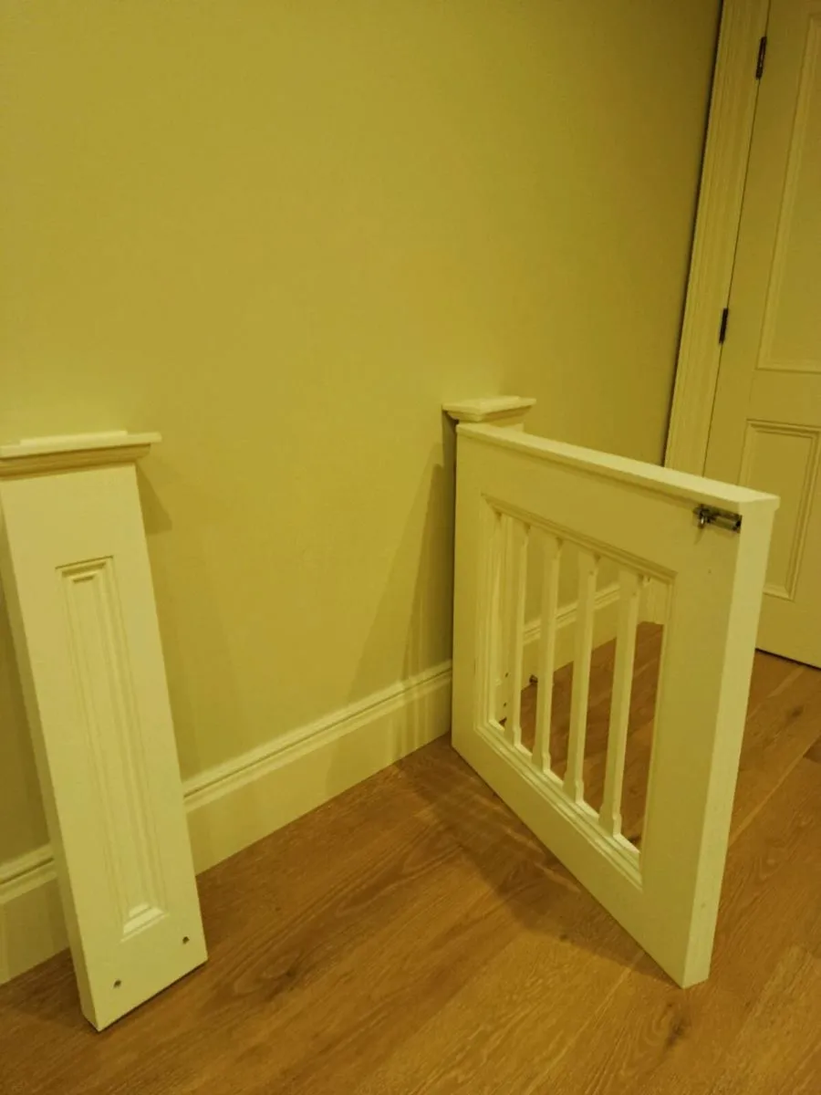 Wooden Stair Gate - Image 3
