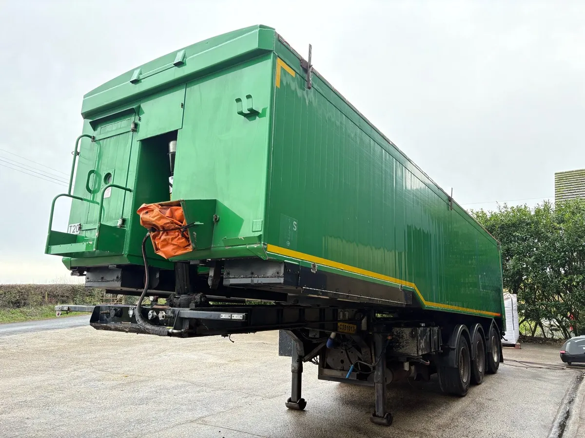 2012 Muldoon Rear Steer Blower Trailer - Image 3