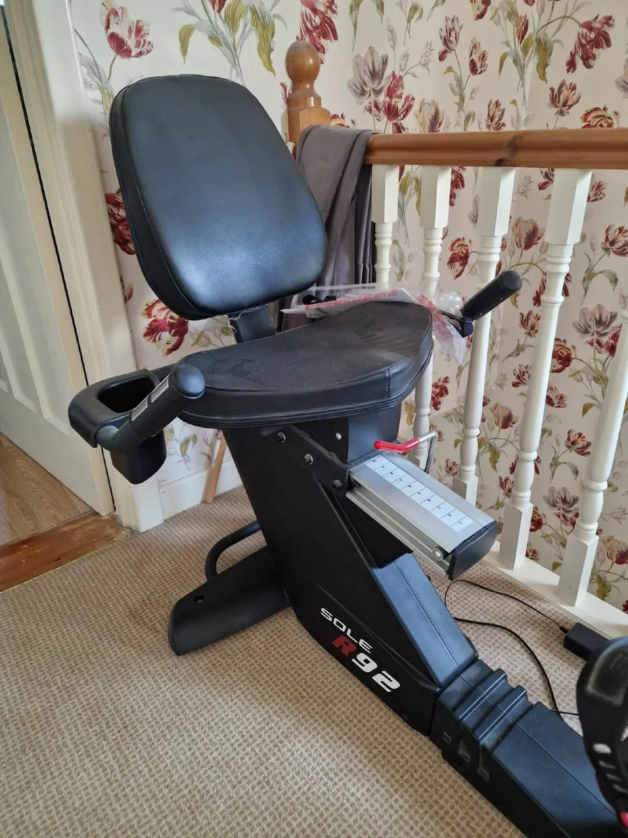 Recumbent excercise bike - Image 4