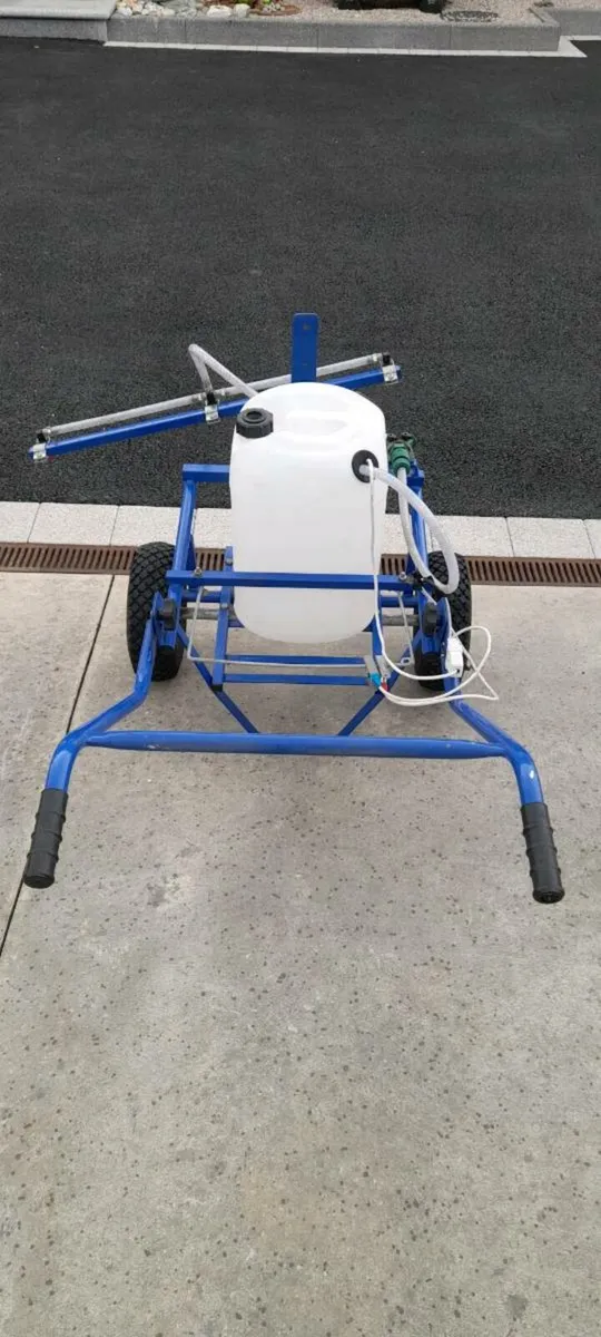 Sprayer cart - Image 1