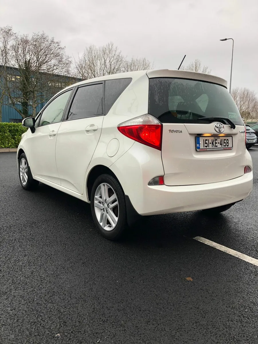 2015 Toyota Verso S - Image 4