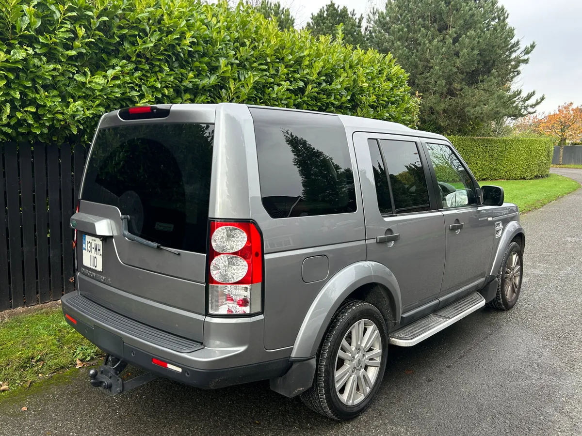 2013 Land Rover Discovery XE N1 Crew Cab - Image 2