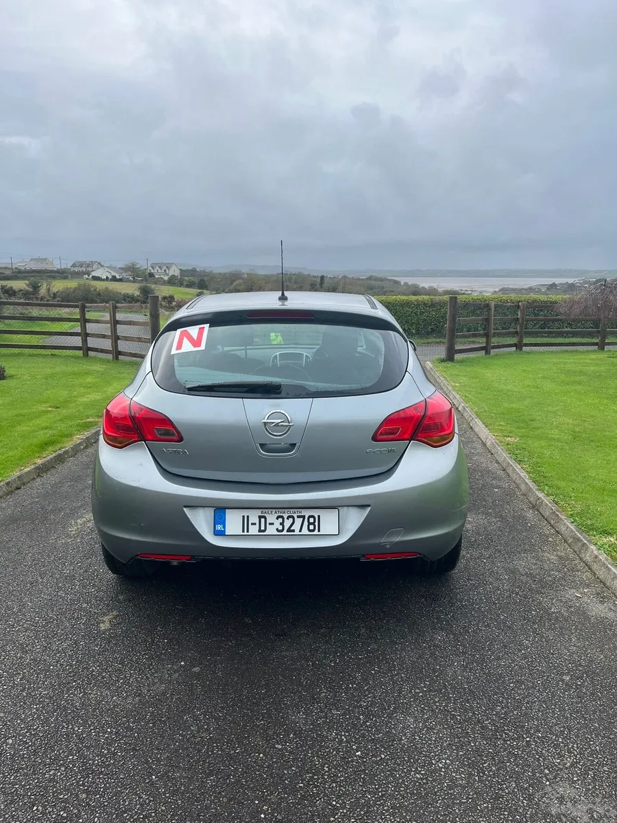 Opel Astra - Image 2