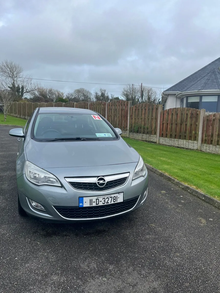 Opel Astra - Image 1
