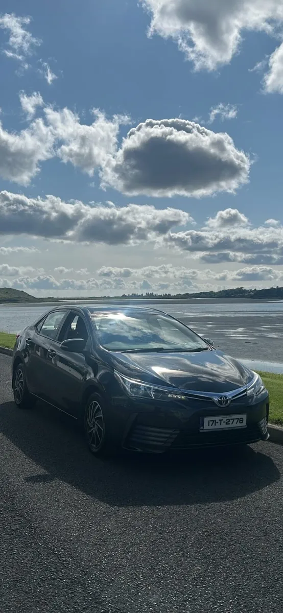 Toyota Corolla 2017, low mileage - Image 4
