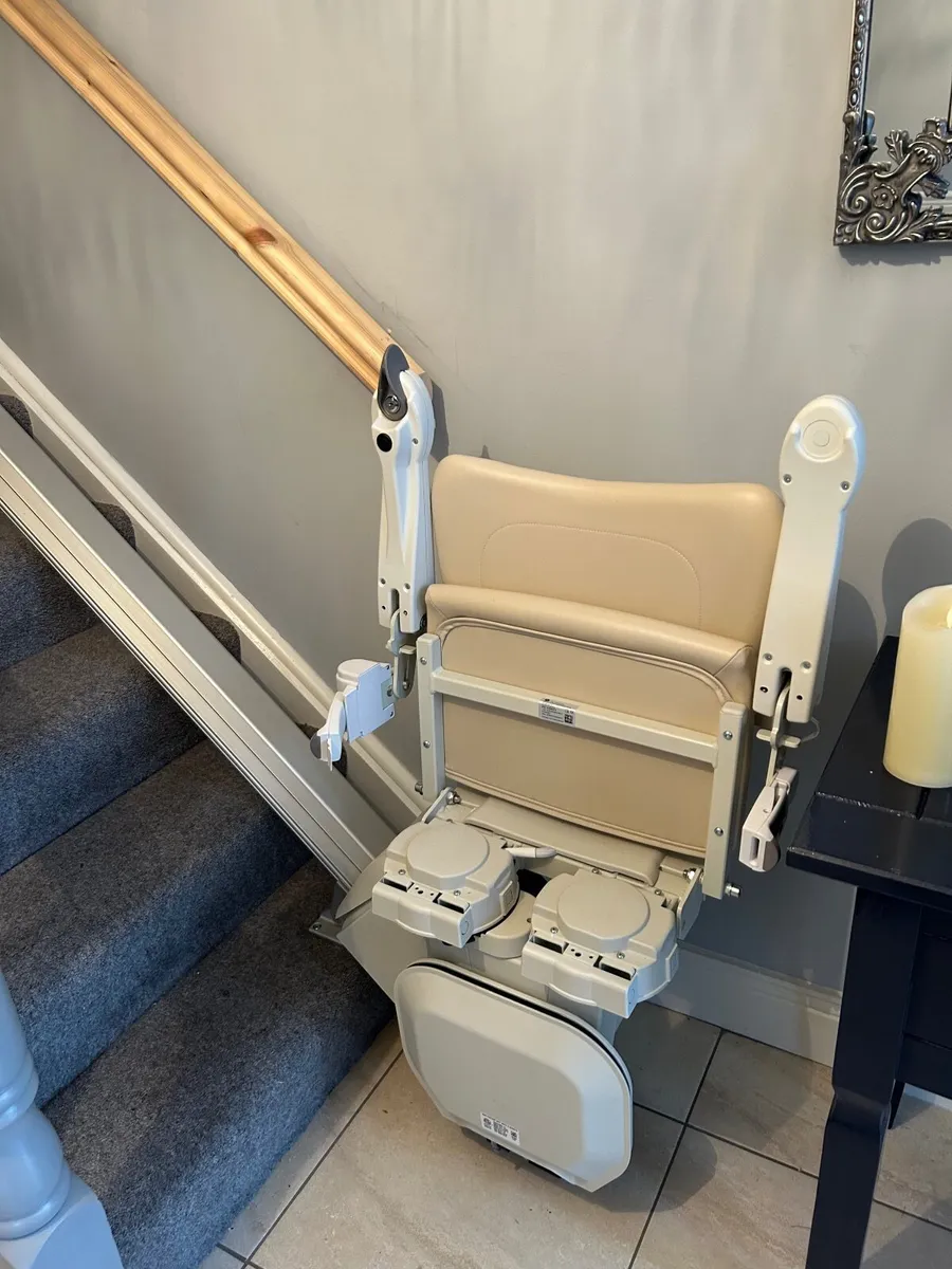 Stair lift - Image 3