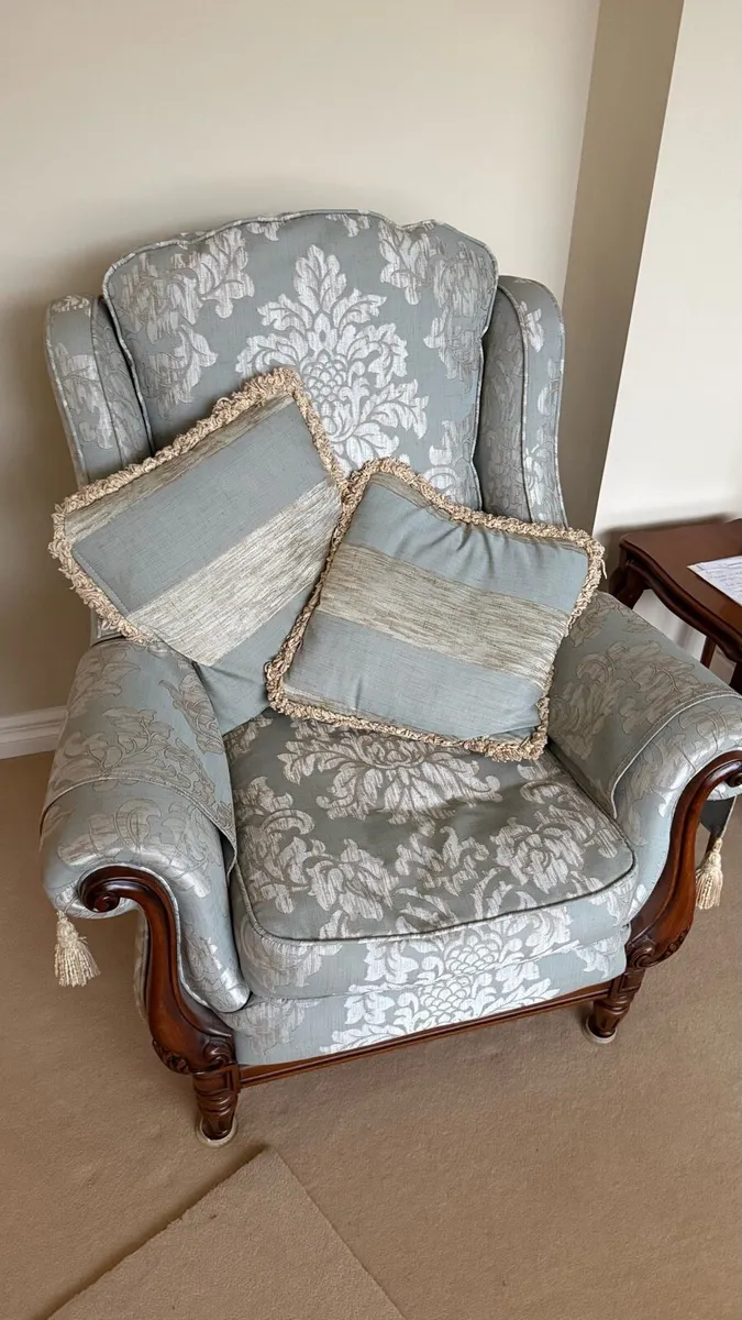 Elegant Chase Longue & Chair - Image 2