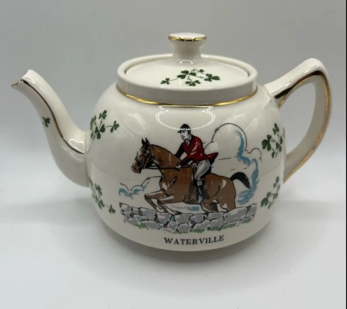 Vintage Tea Pot - Image 1