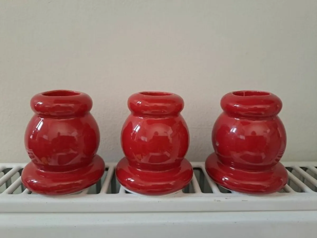 3 red Candle holders - Image 1