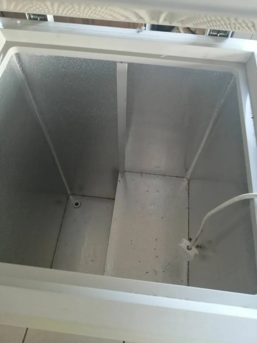 Freezer - Image 3
