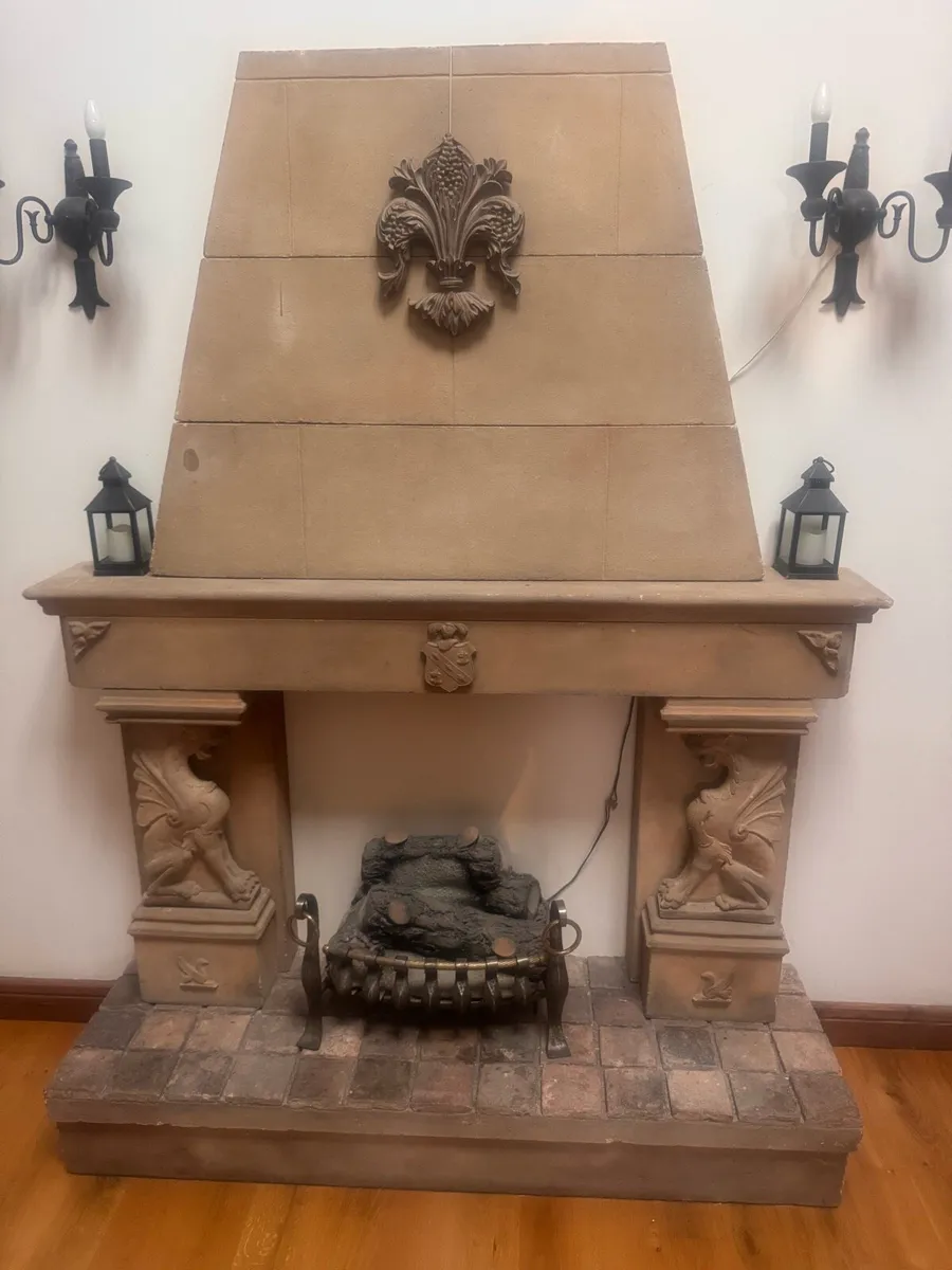 Fire place - Image 2