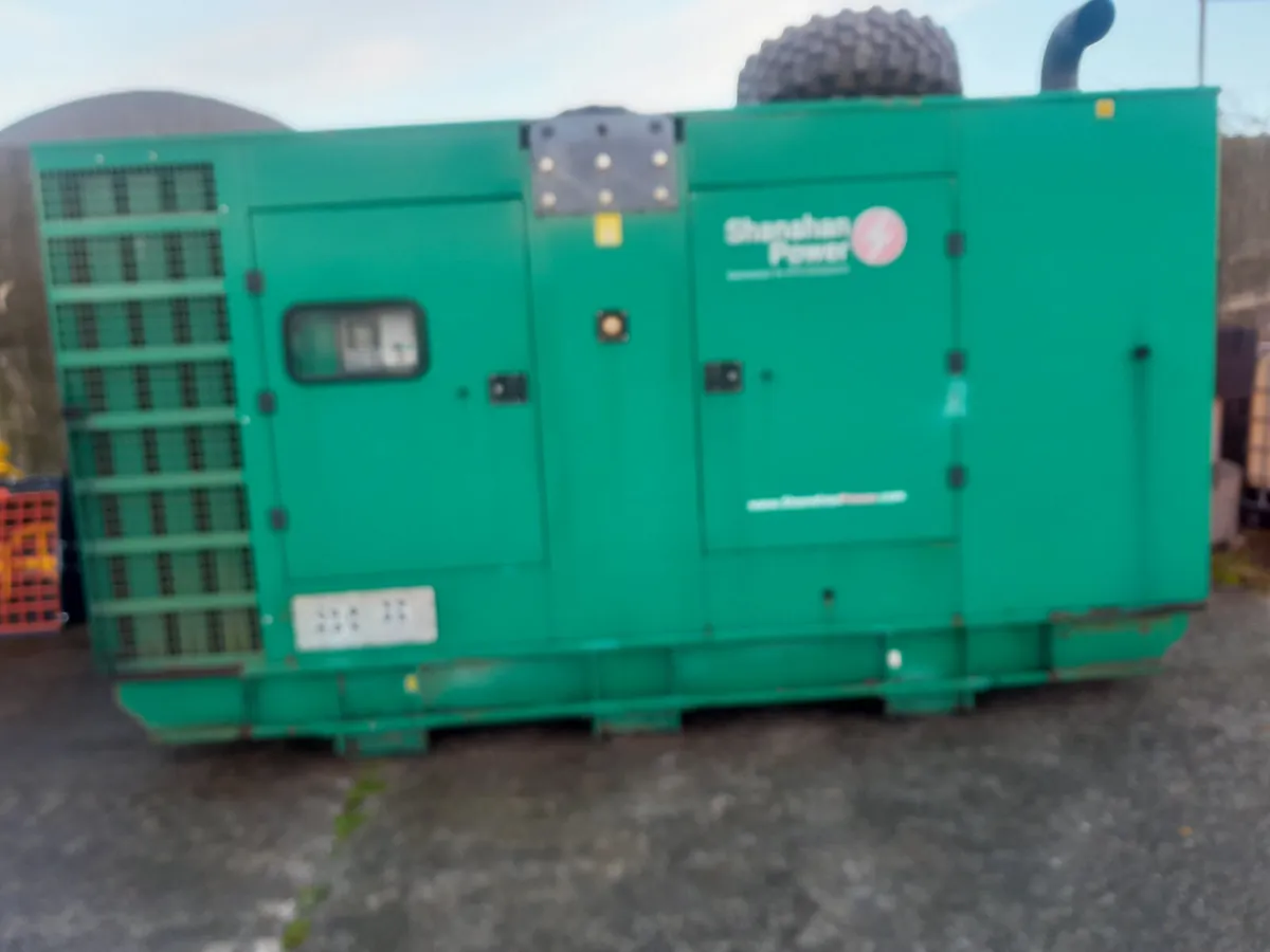 Generator Cummins Used 330 kva (18052) - Image 1