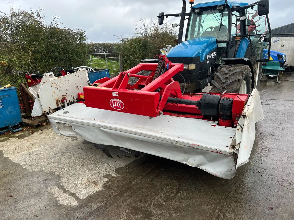 Lely Front Mower - Image 1