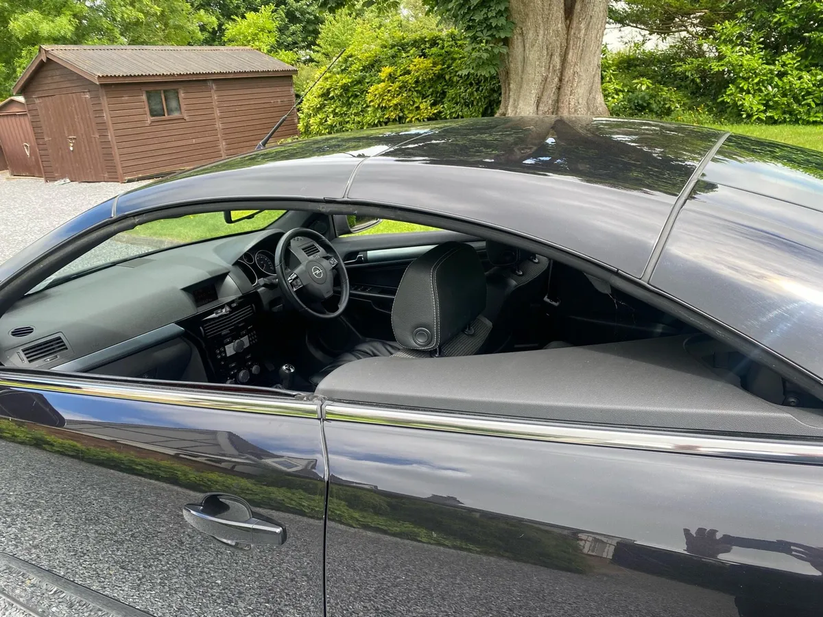 Opel Astra twin top - Image 4