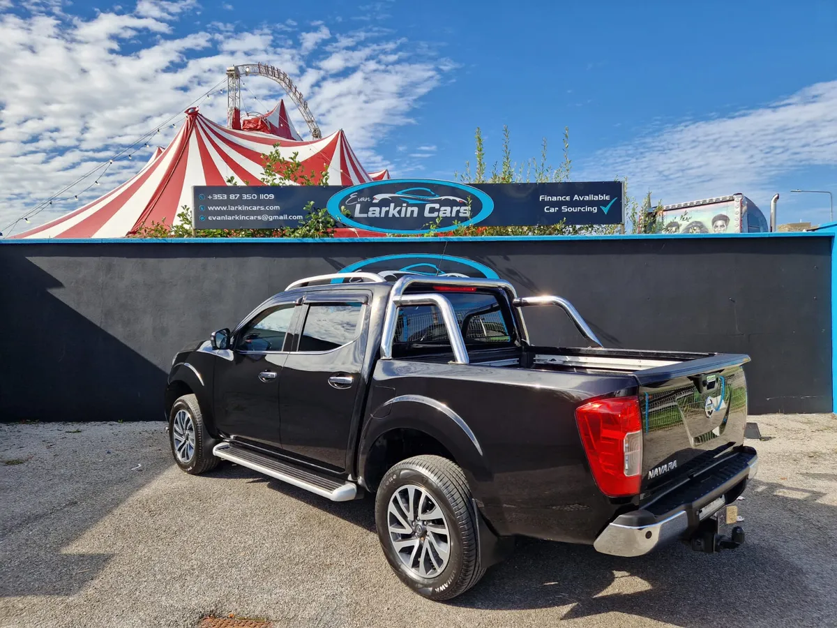 182 Nissan Navara Automatic Mint Jeep - Image 4
