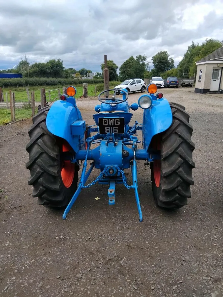 Fordson dexta +spares - Image 3