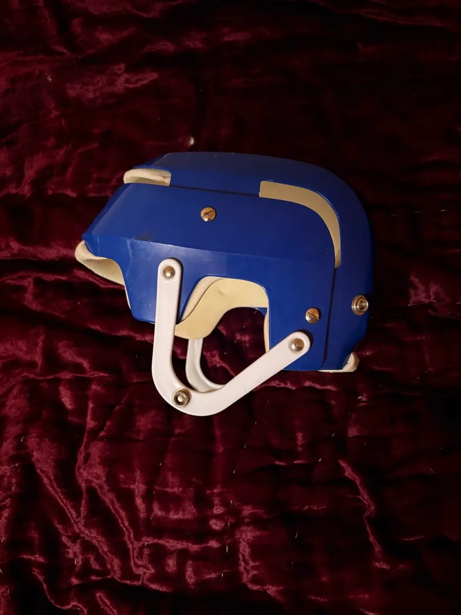 Replica Oldstyle Helmet - Image 3