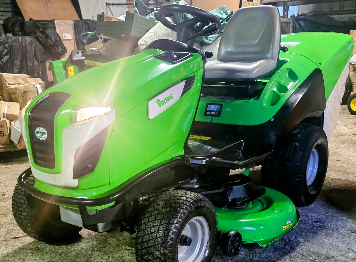 24HP 49" STIHL VIKING - Image 1