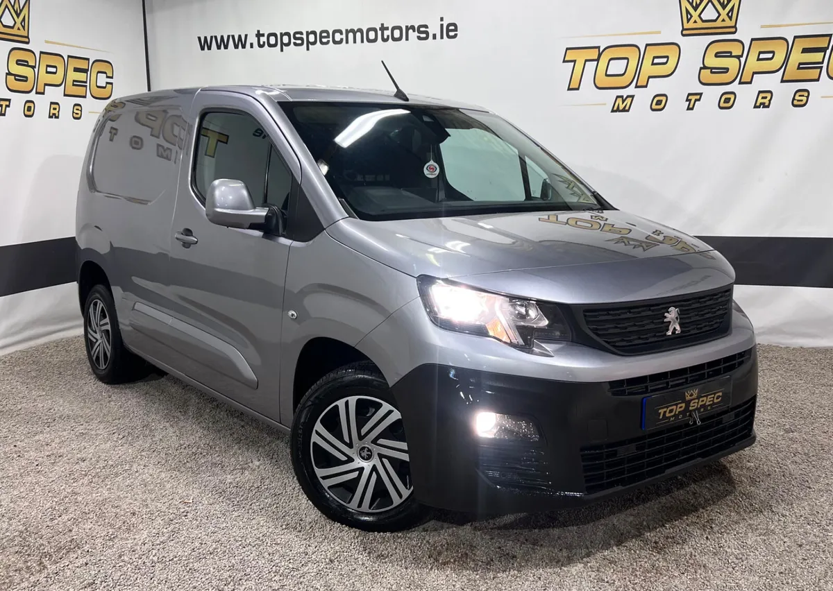 2018 (182) Peugeot partner NEW MODEL 1.6Hdi 3 Seat - Image 1