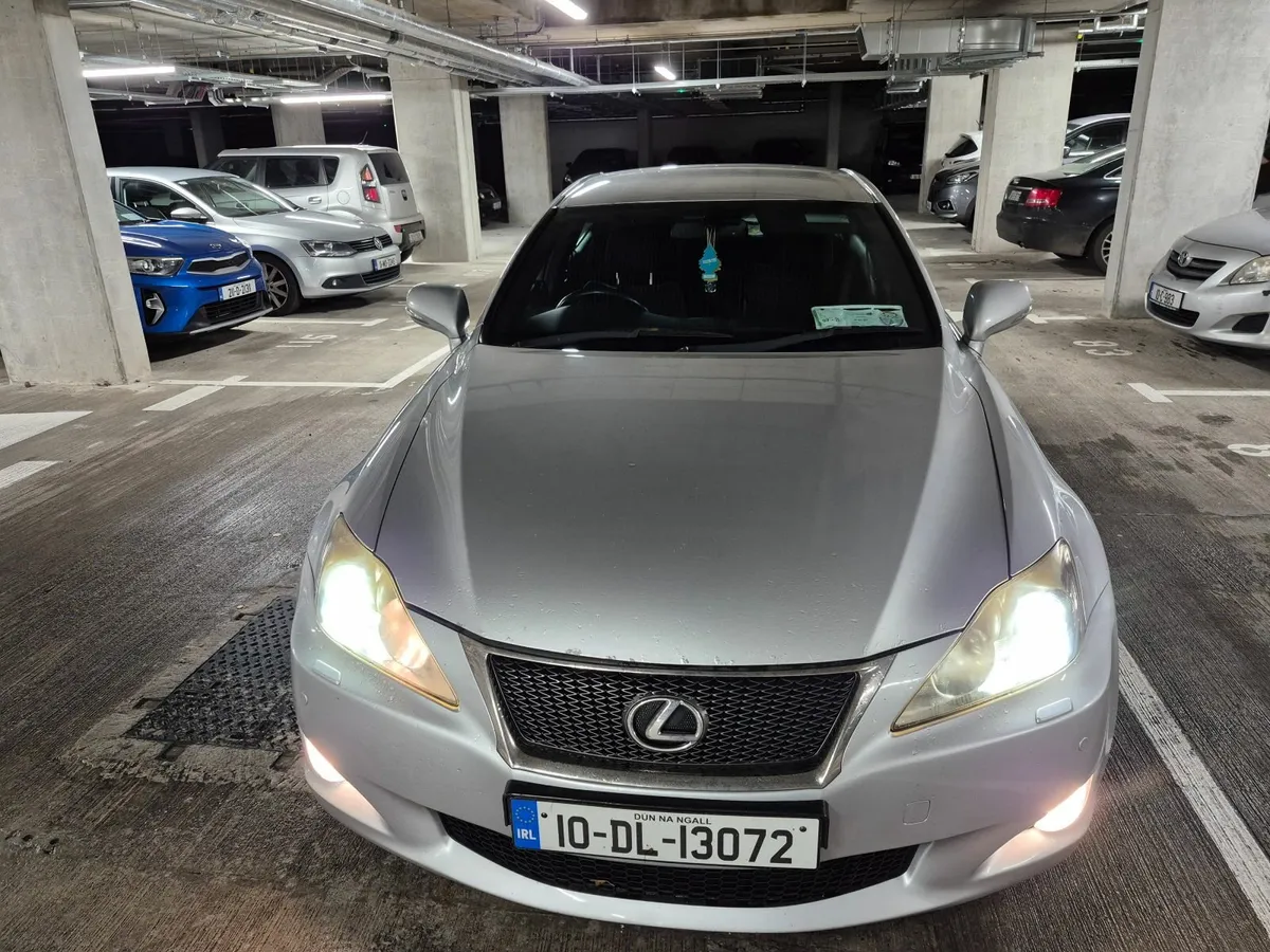 Lexus IS 2010 - Image 3