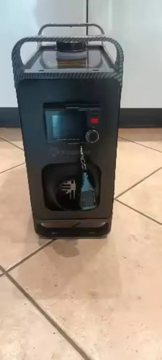 8kW Diesel/kerosene heater for van garage boat hom - Image 1