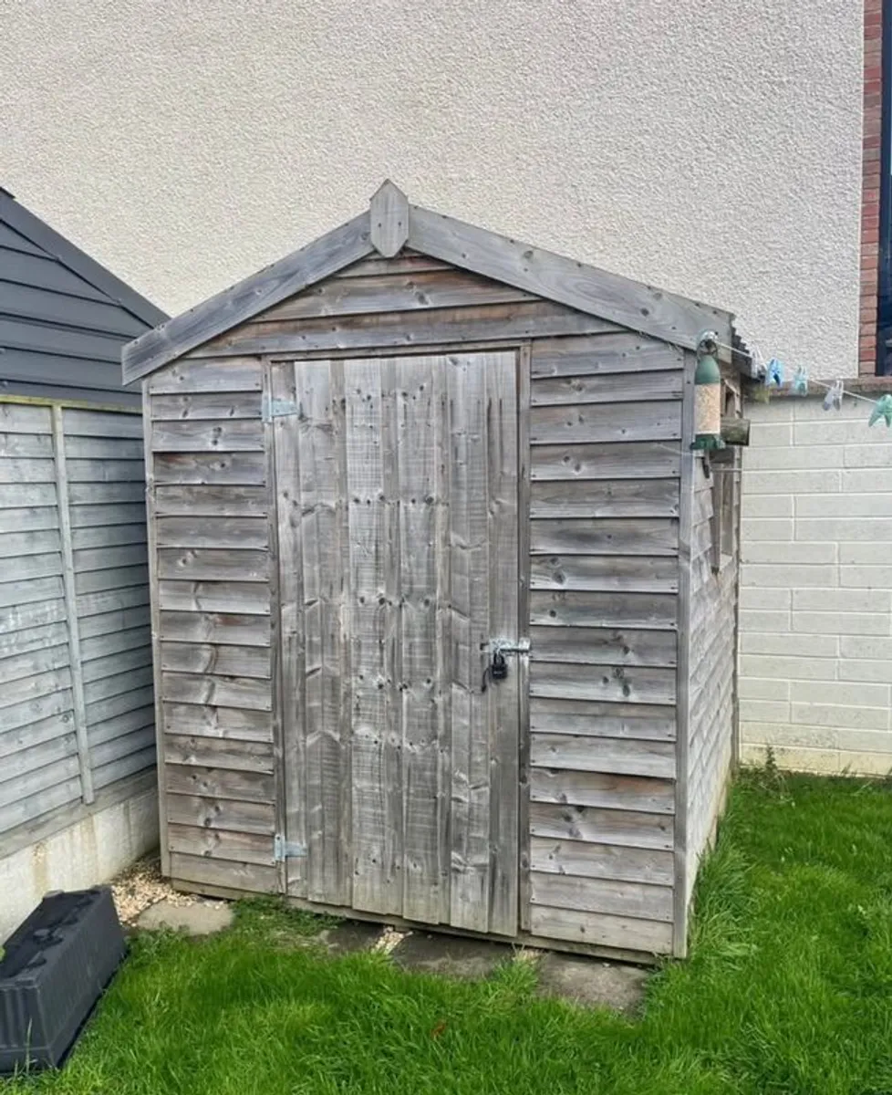 6wooden shed - Image 1